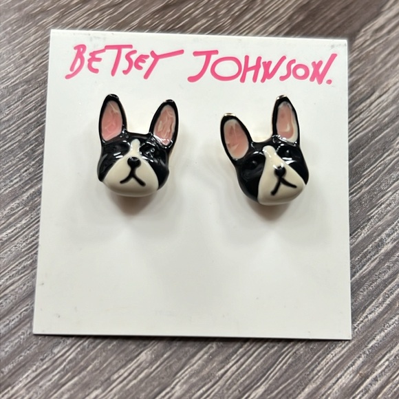 BETSEY JOHNSON Bulldog stud earrings - Picture 1 of 5